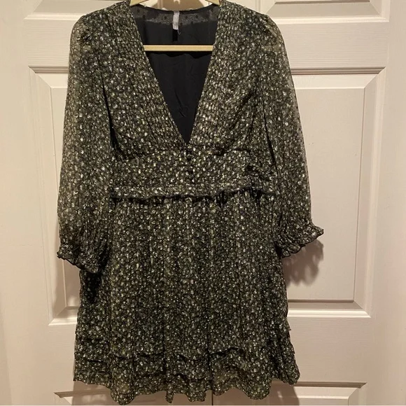 Mini Babydoll Metallic Sparkle Dress Urban Outfitters - Picture 2 of 11